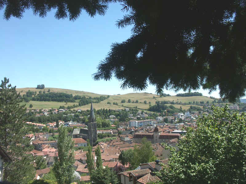 aurillac0120.JPG (153402 octets)