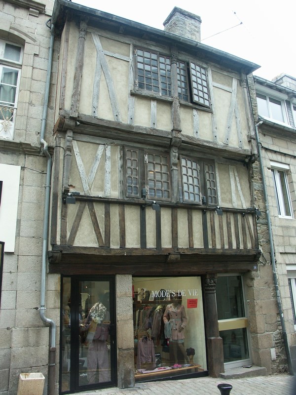 lannion9.JPG (142498 octets)