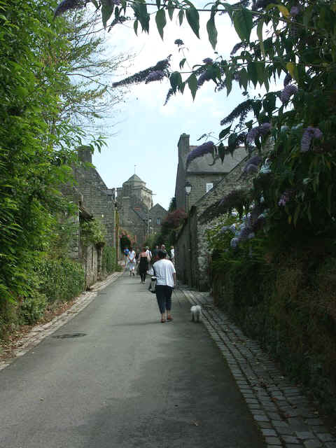 locronan47.JPG (109345 octets)