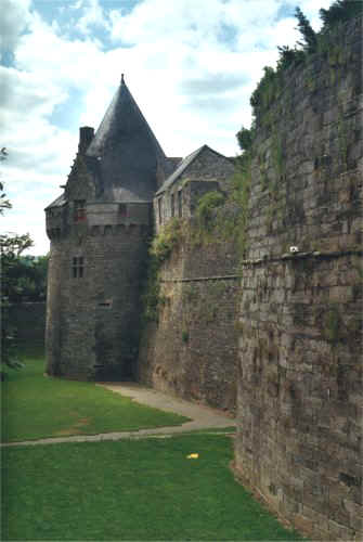 pontivy4.JPG (39892 octets)